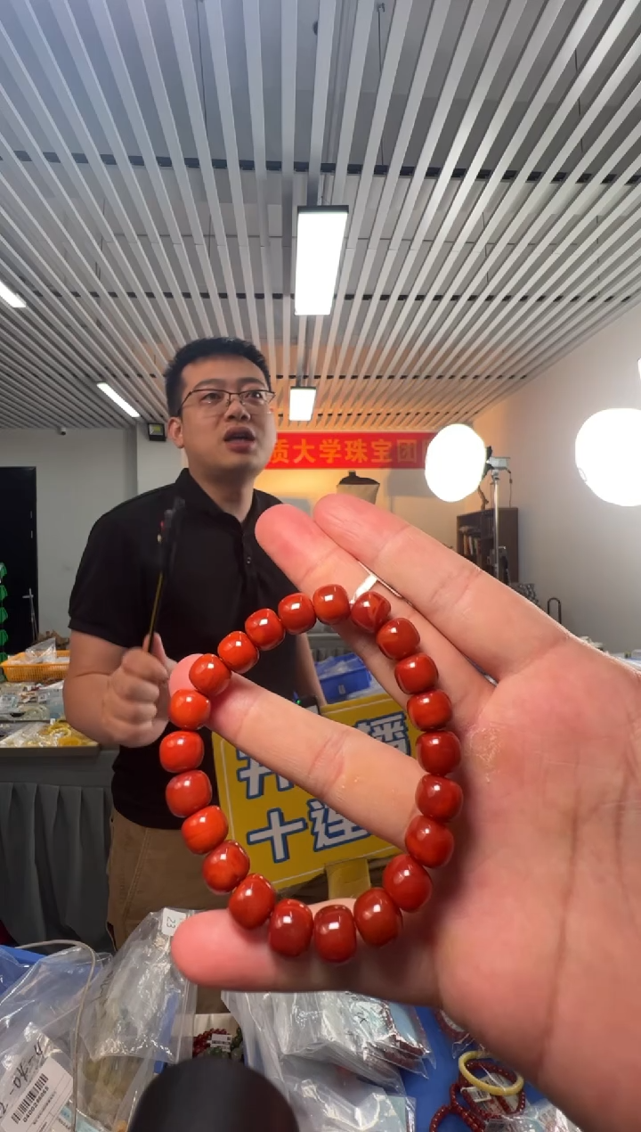 未镶嵌手链南红玛瑙-南红老型单圈手串约9*10mm