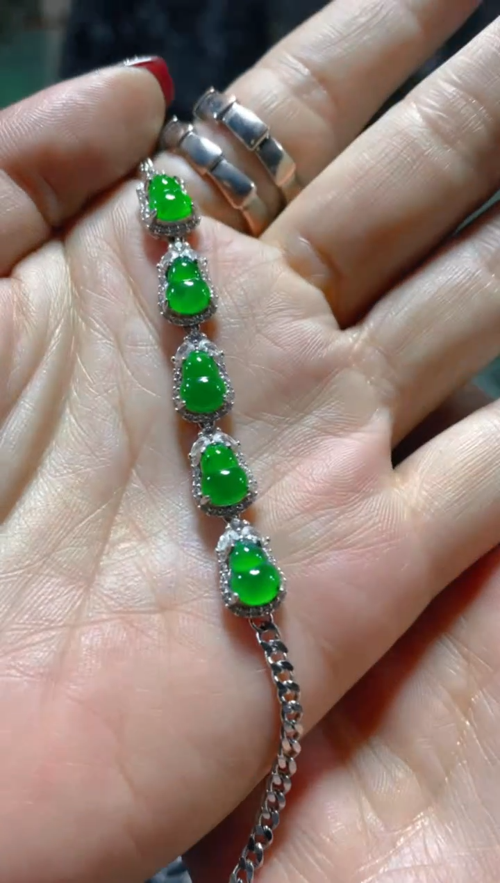 【闪购商品】定制翡翠未镶嵌天然A货翡翠 假一赔四