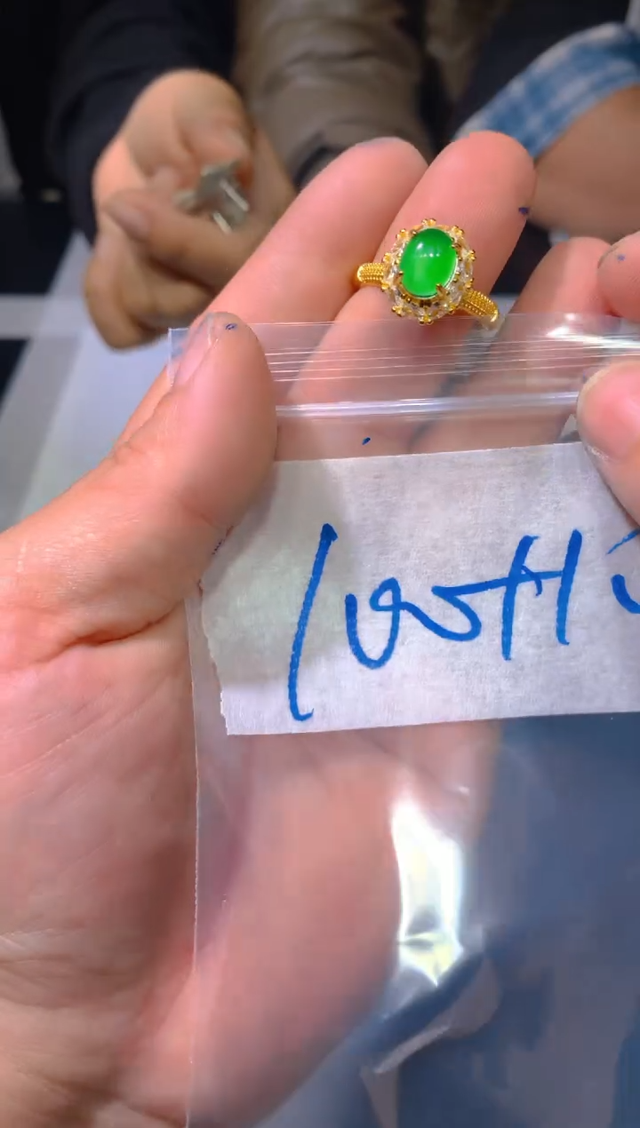 【闪购商品】定制翡翠未镶嵌54定制翡翠多样性发货（发其一）