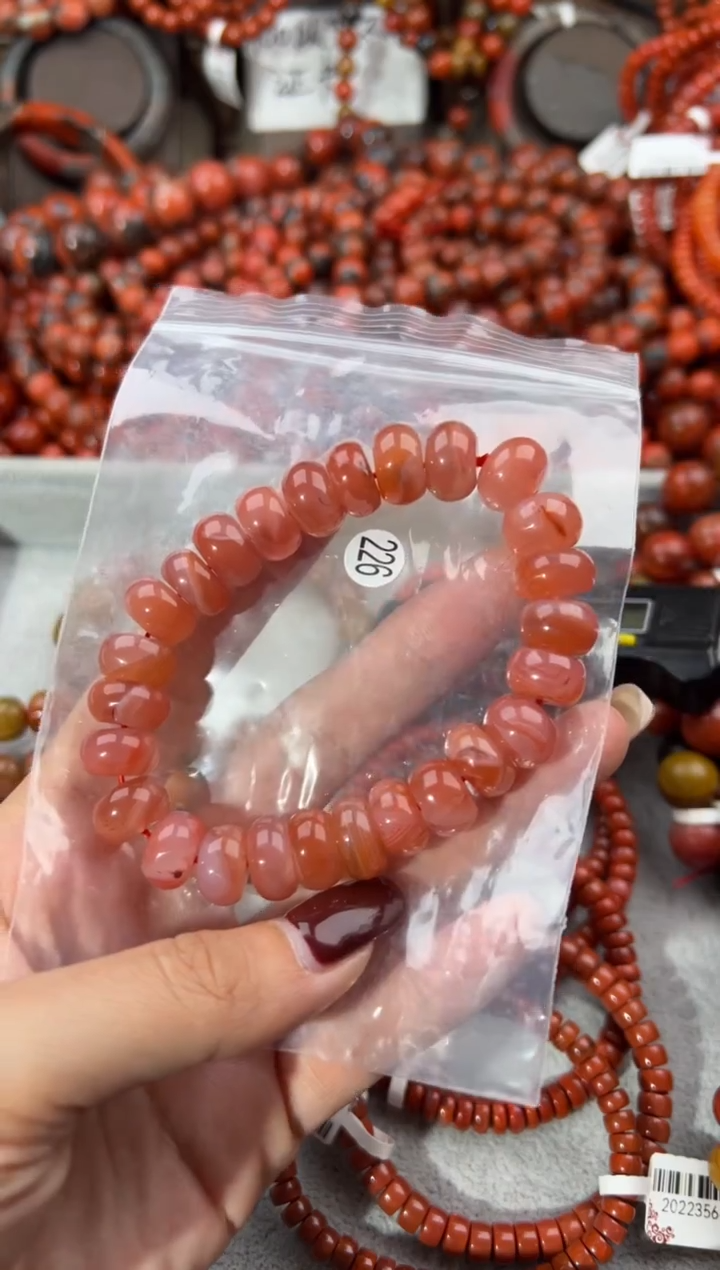 未镶嵌手串南红玛瑙12+