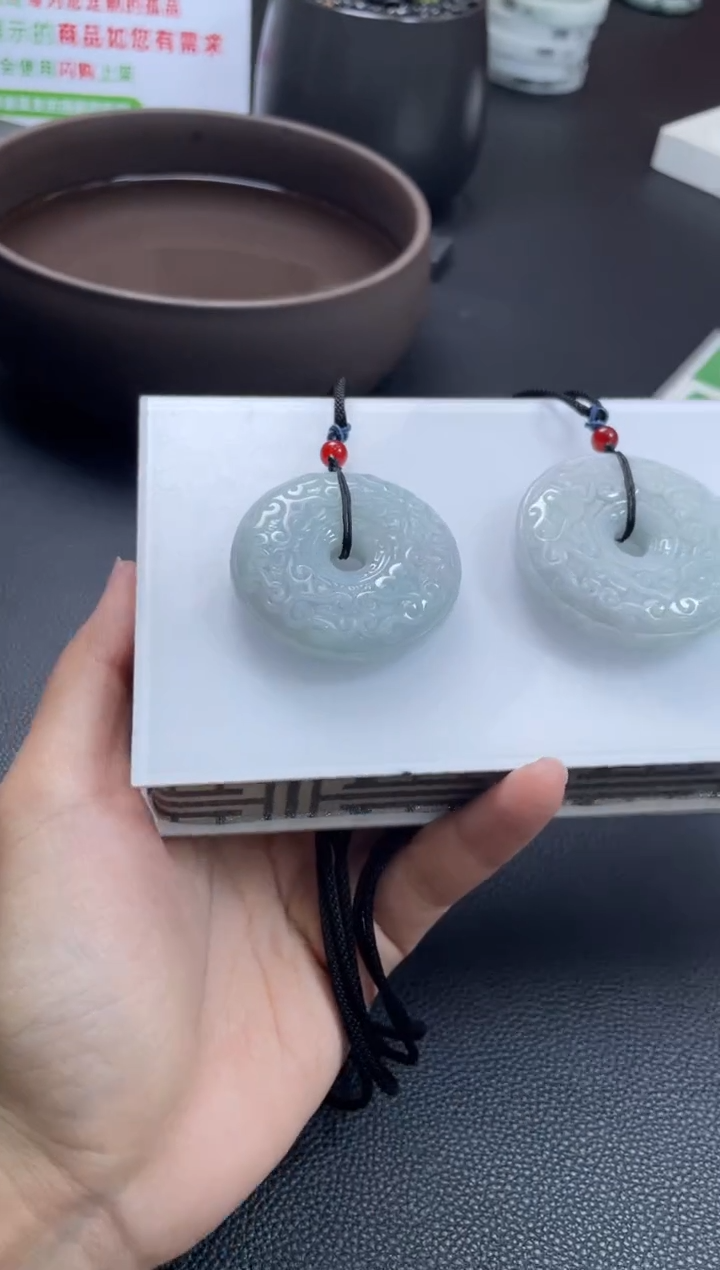 【闪购商品】翡翠吊坠(不含链)未镶嵌W015-CZH1223多样性发一