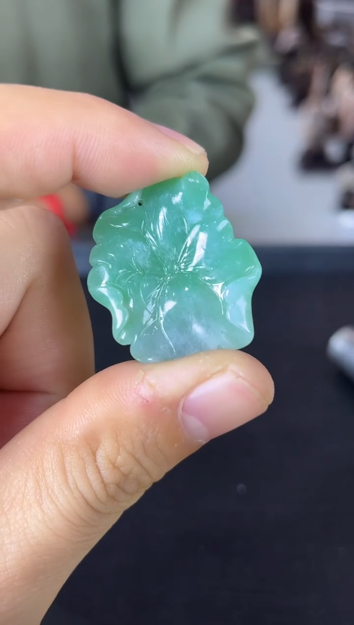 颈饰未镶嵌翡翠天然A货翡翠