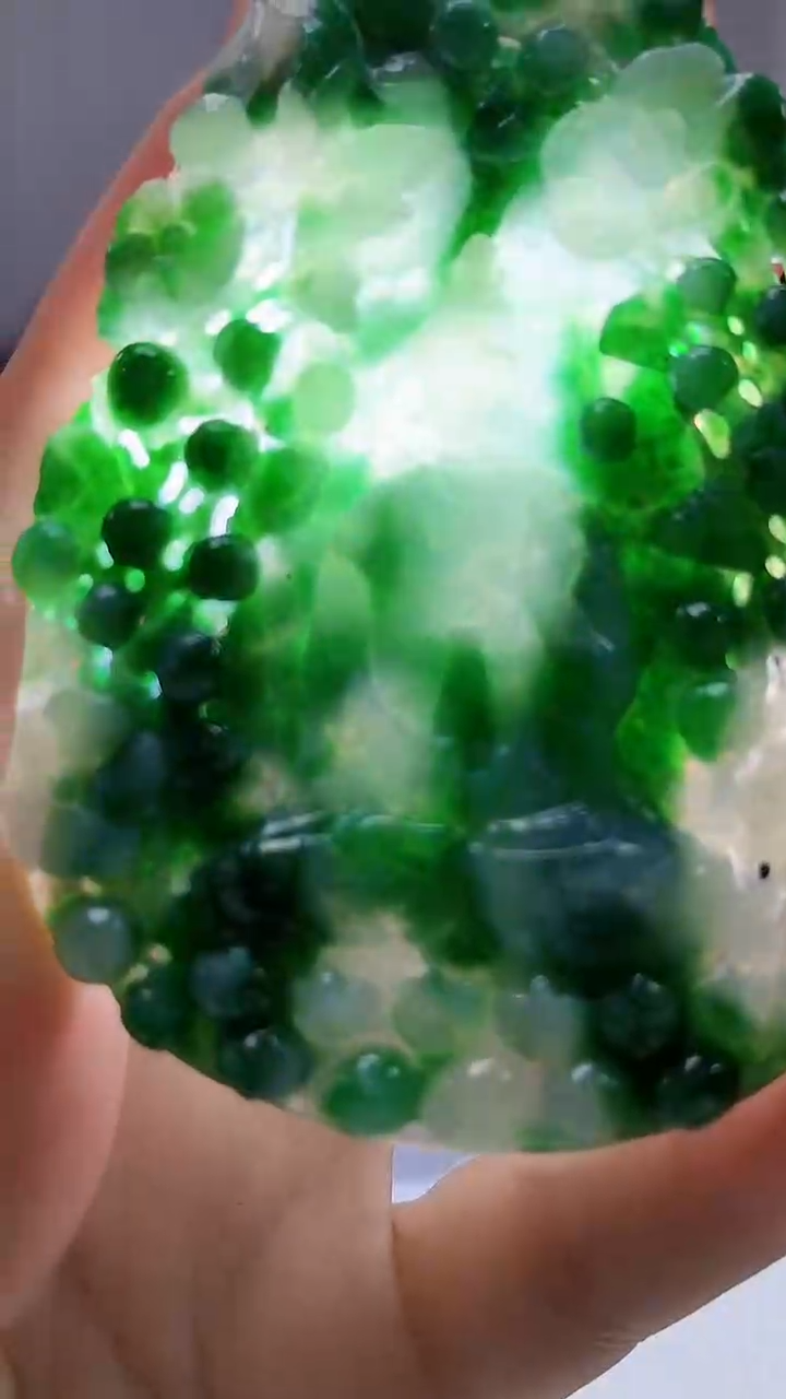 【闪购商品】定制翡翠未镶嵌5152DD-毛货挂件