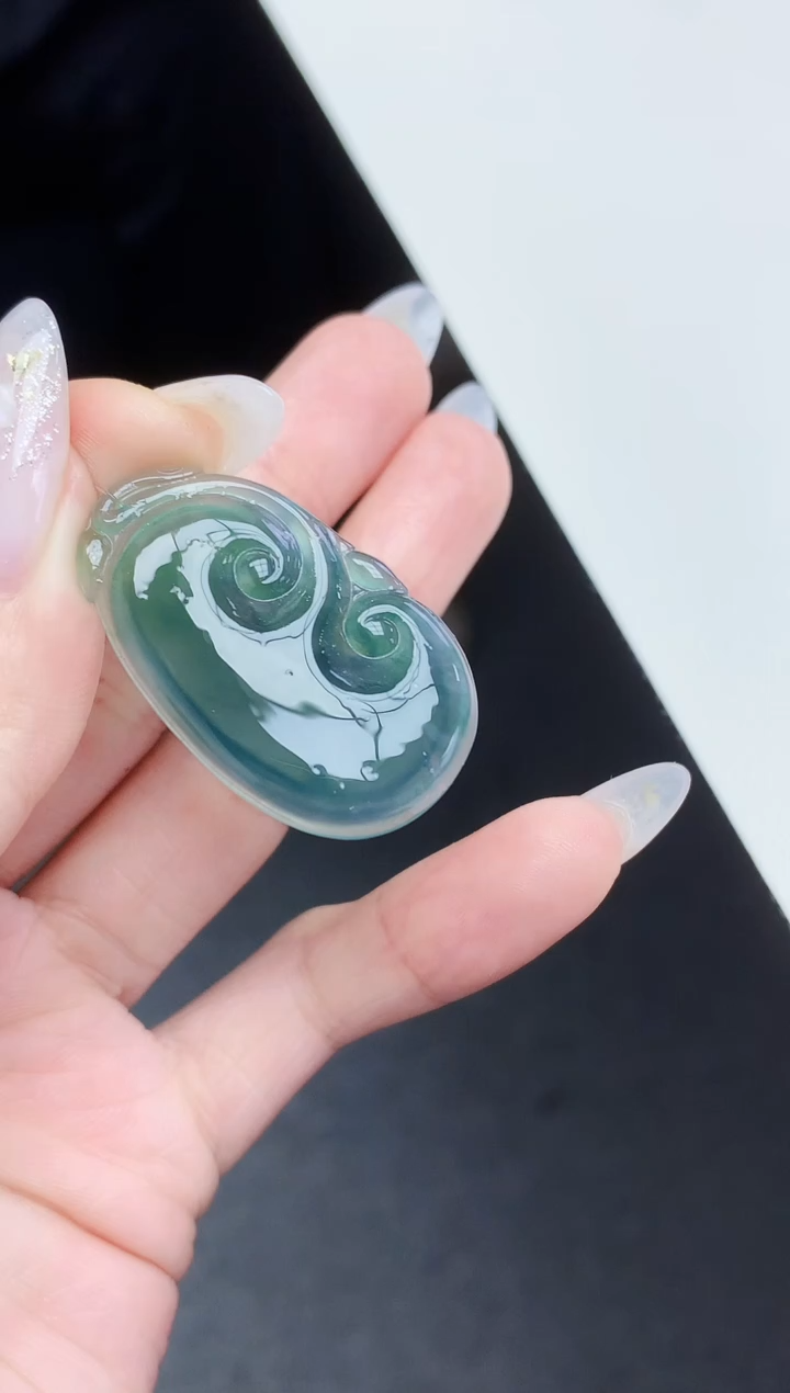 定制翡翠未镶嵌001ee-毛货如意68赠金扣