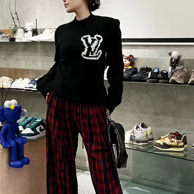 99新 LouisVuitton/路易威登 EM0170 logo嵌花绵羊毛针织毛衣 S码