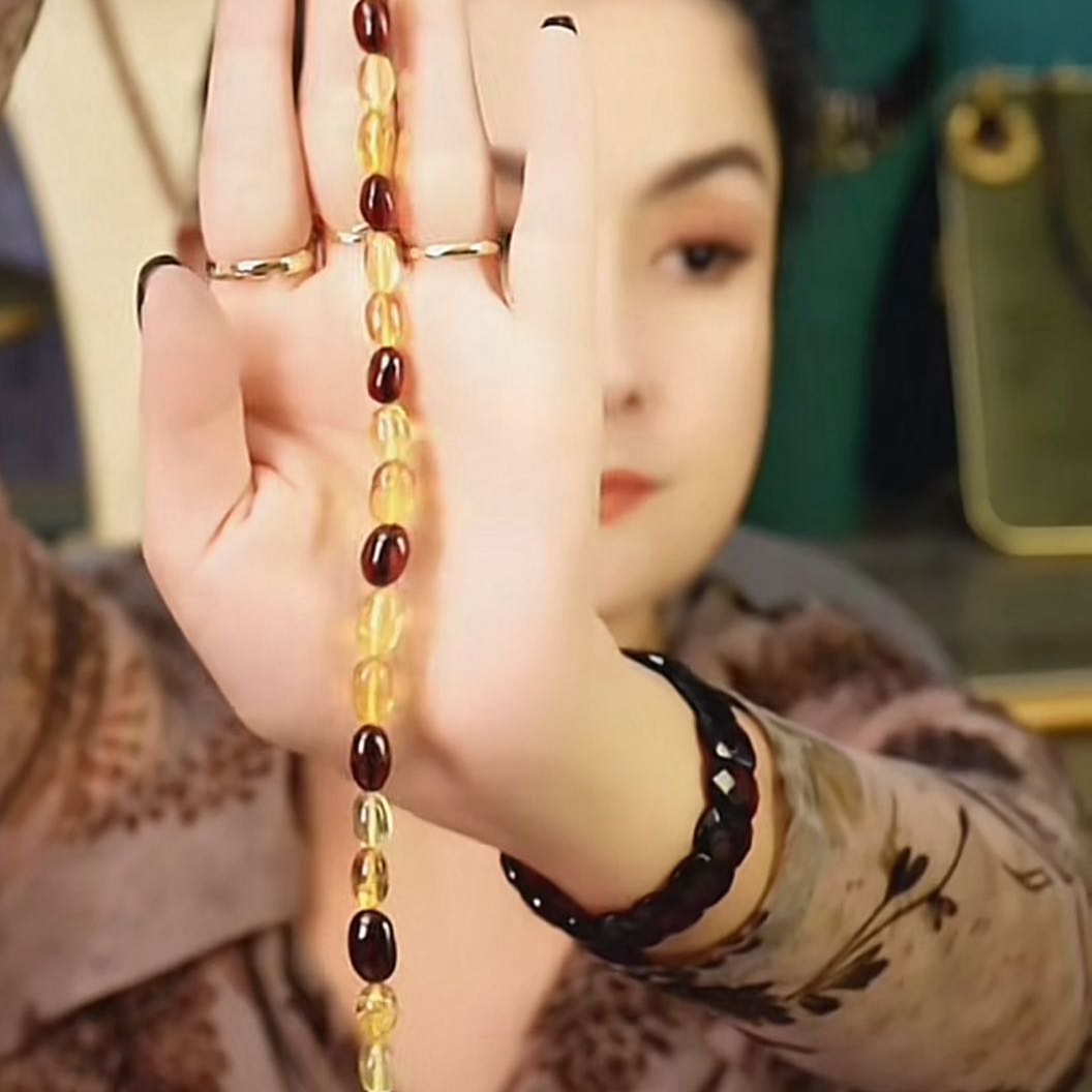 Bak Gvzal Jawayirat乔美首饰项链