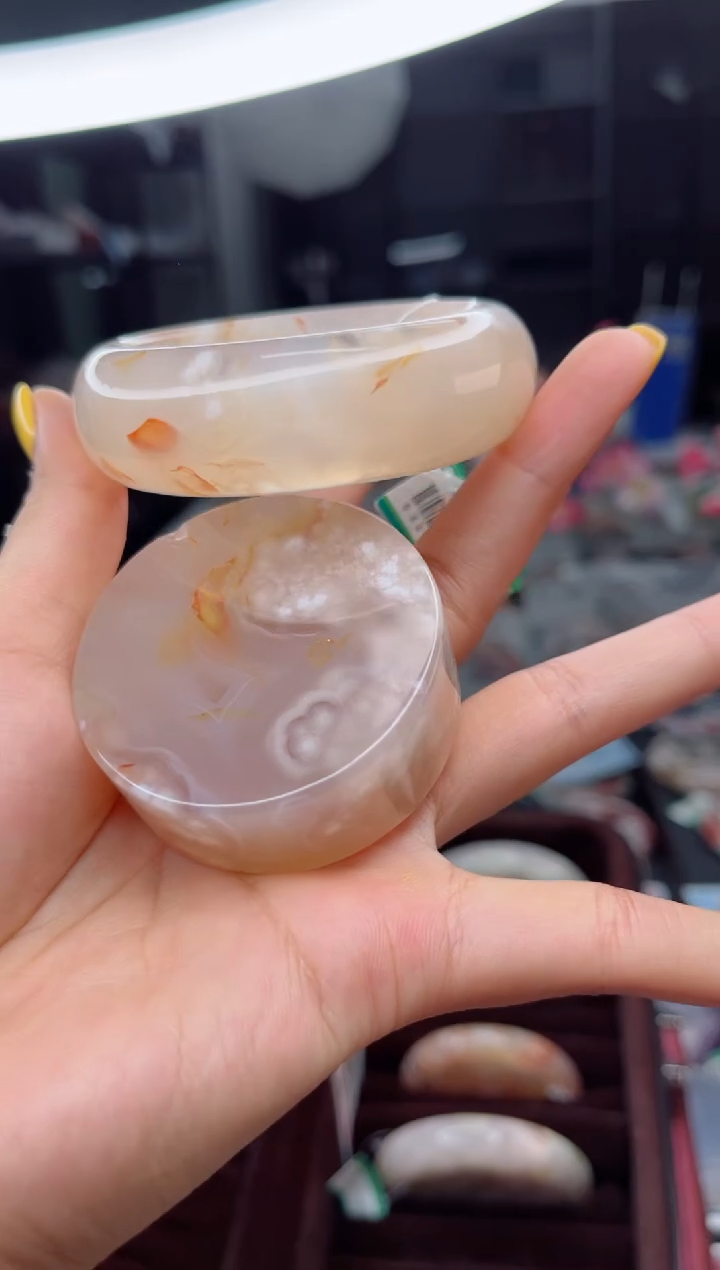 石英质玉未镶嵌手镯53圈口（赠送镯心）3456030