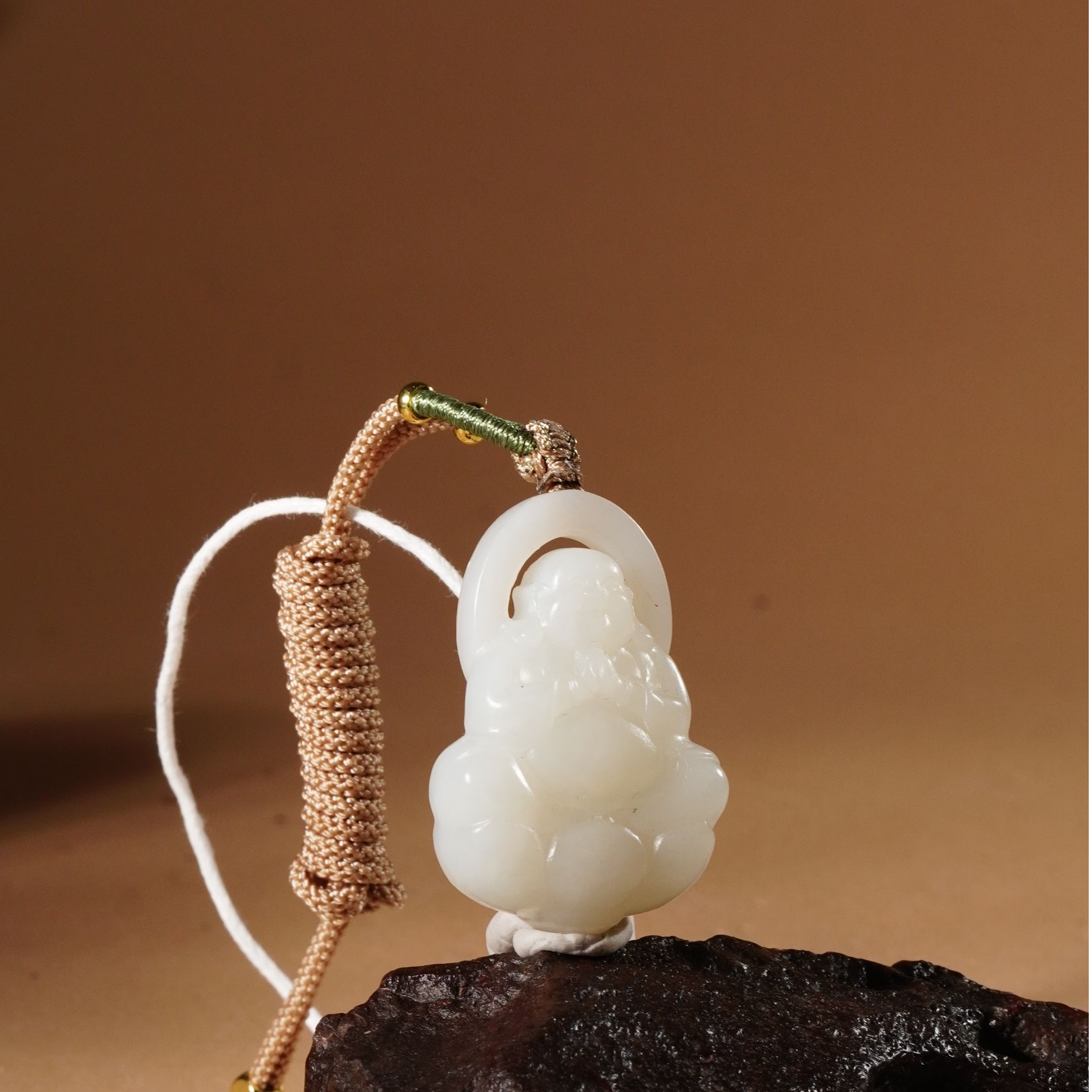 HG180039和田玉白玉弥勒吊坠