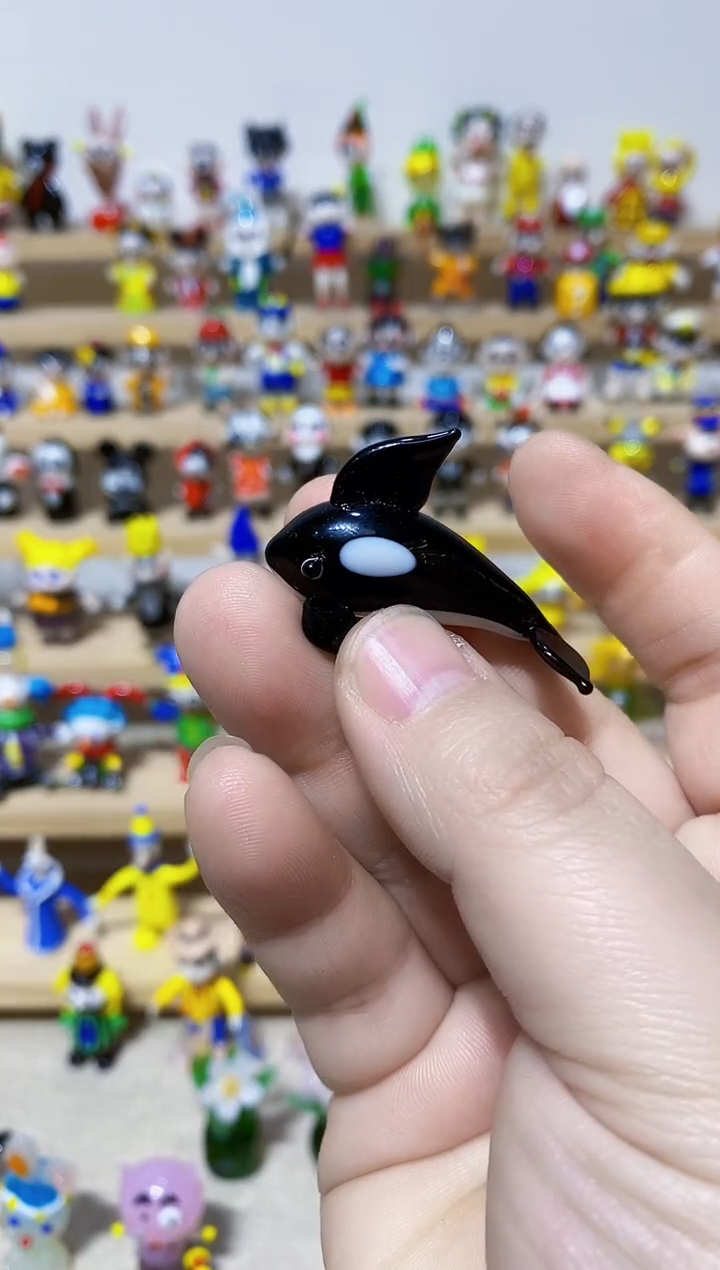琉璃手工艺品小虎鲸