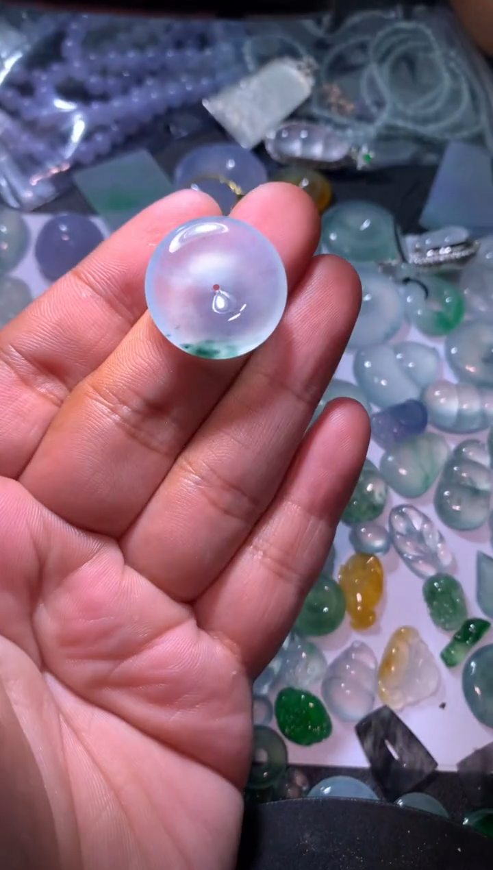 【闪购商品】翡翠颈饰未镶嵌平安扣