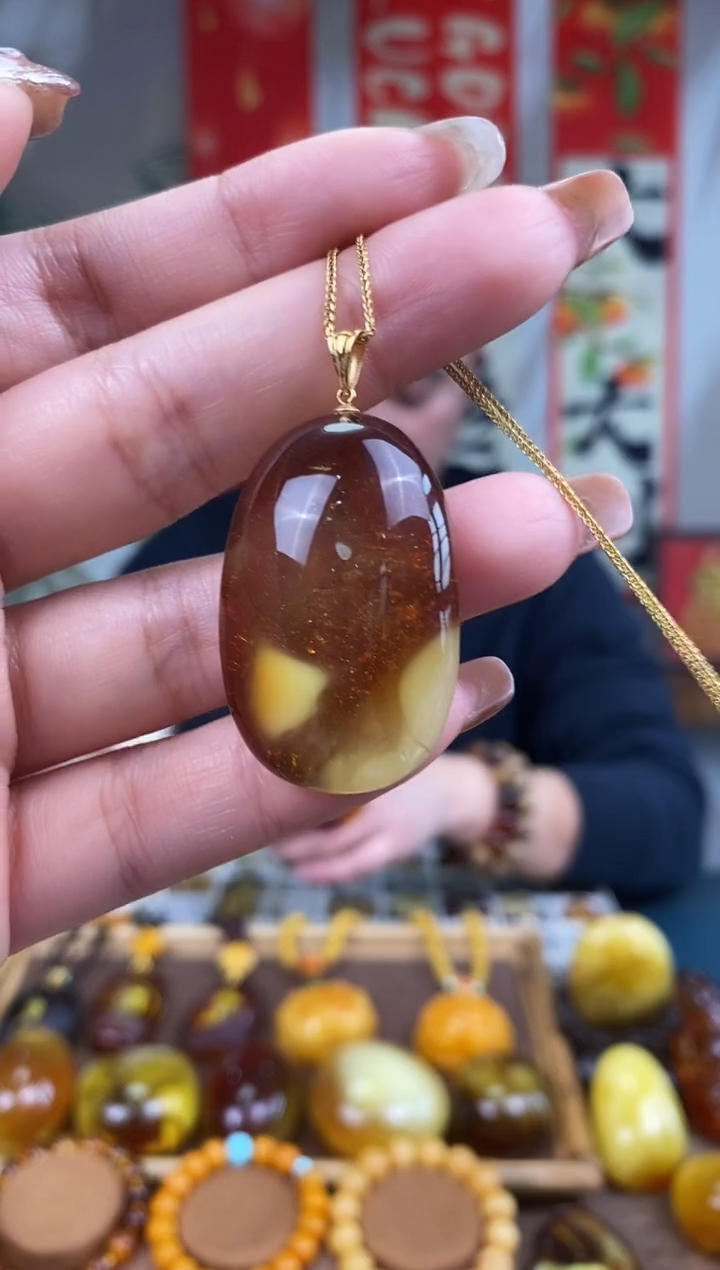 【闪购商品】琥珀裸石18K金镶嵌基地发货 一物一证 顺丰包邮