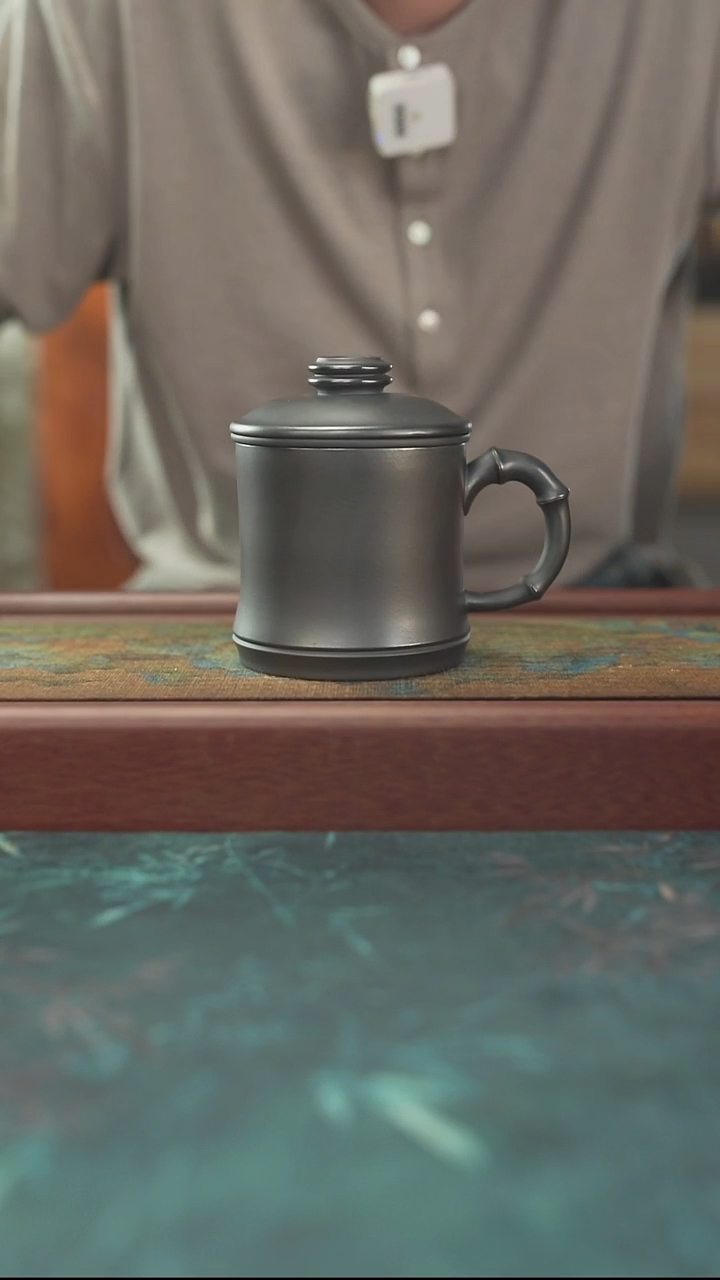 11.30  玄铁石黄  三件套