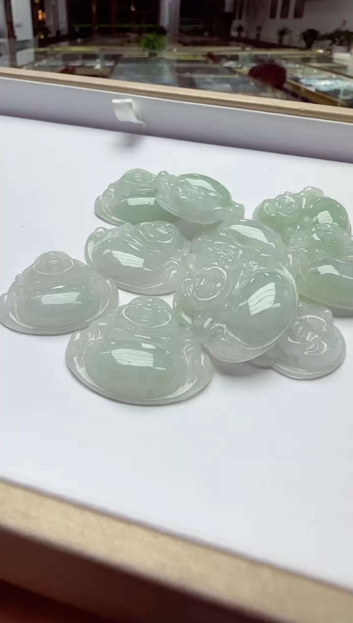 颈饰未镶嵌翡翠多样性发其一