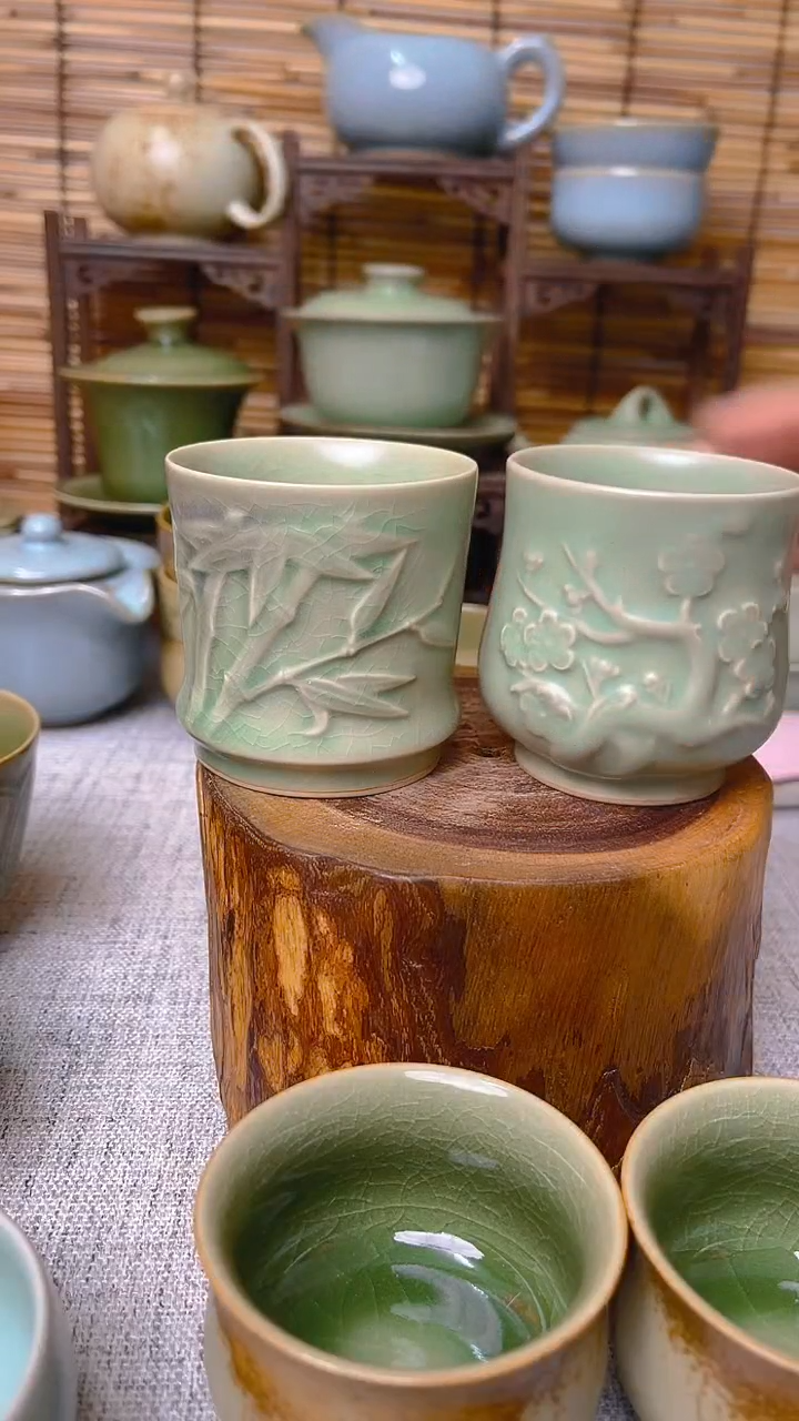 【闪购商品】瓷片原生态原矿仿古梅兰竹菊杯子