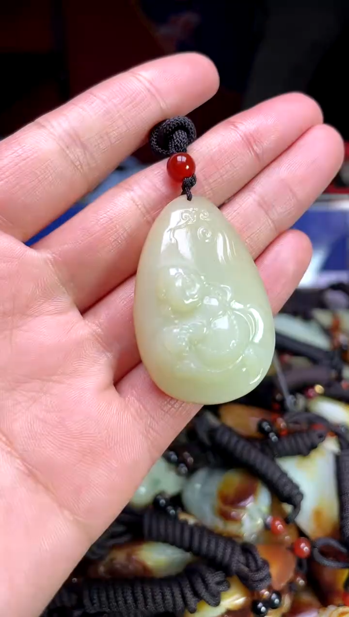 【闪购商品】和田玉颈饰未镶嵌3