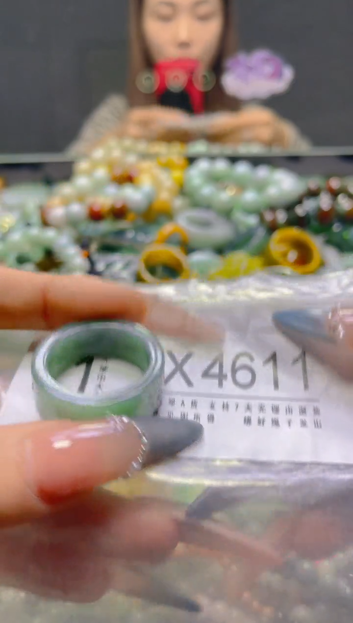 颈饰未镶嵌翡翠21.4MM/X/翡翠A货，一件也是批发价