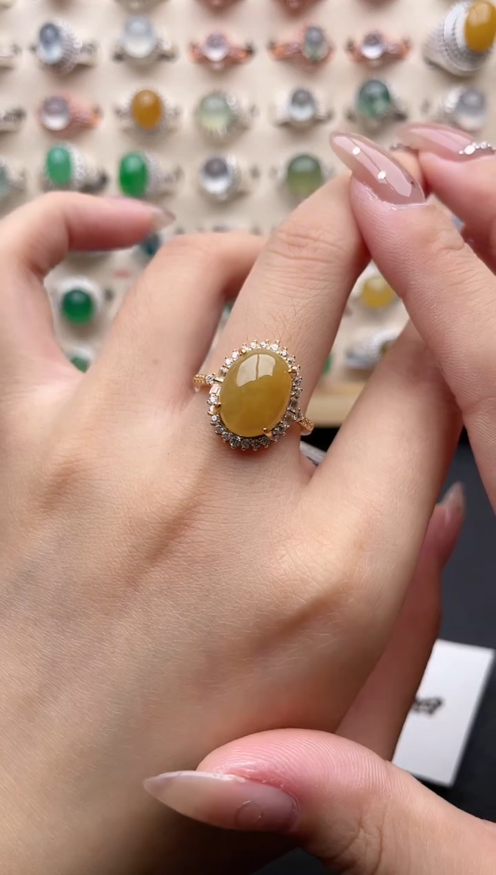 【闪购商品】翡翠戒指银S925镶嵌一物一证一礼盒