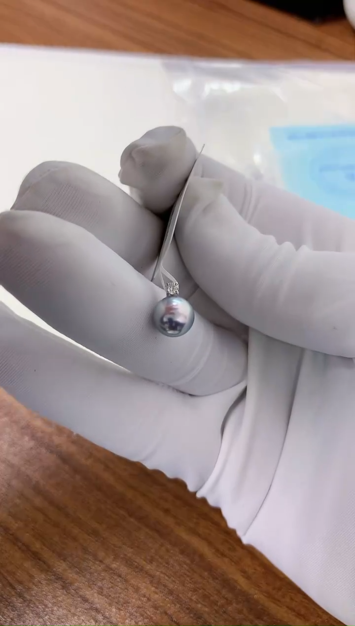 【闪购商品】海水珍珠饰品18K金镶嵌7-8真多麻色王妃吊坠