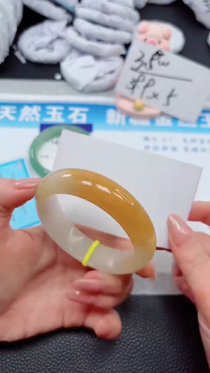 【闪购商品】石英质玉手镯未镶嵌466