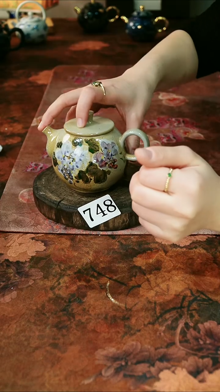 茶碗...........748