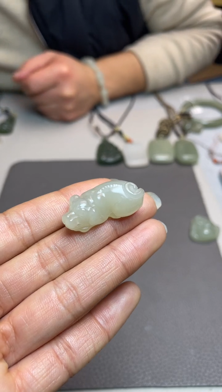 【闪购商品】和田玉颈饰未镶嵌1