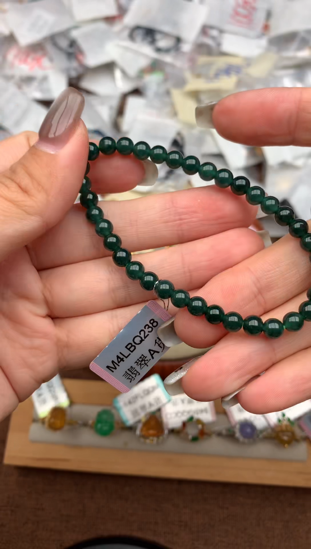 未镶嵌挂件翡翠—