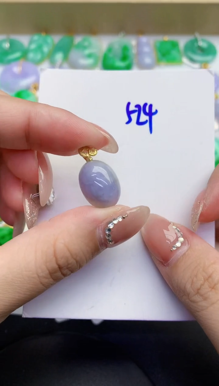 颈饰未镶嵌翡翠缅甸天然翡翠A货