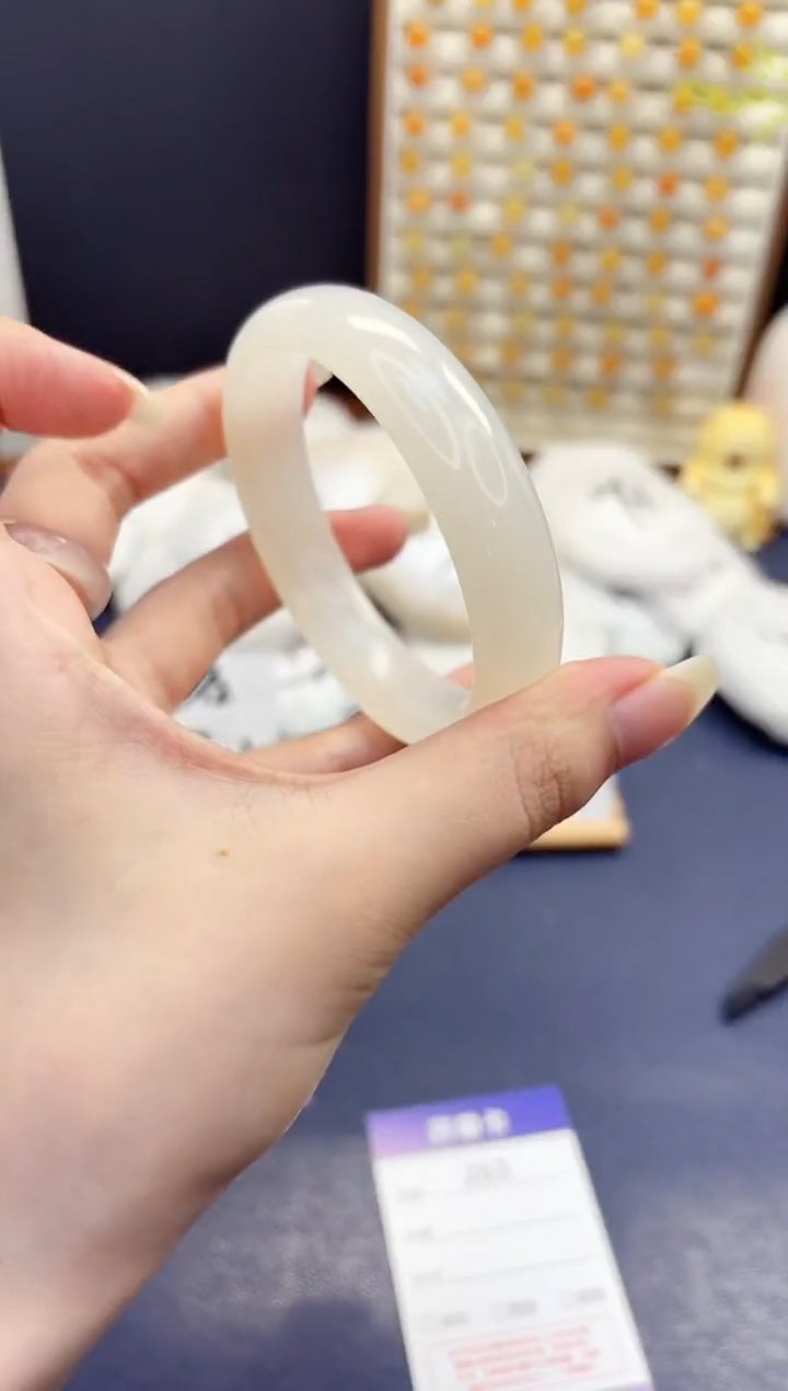 石英质玉手镯未镶嵌263-财气镯-圈口59