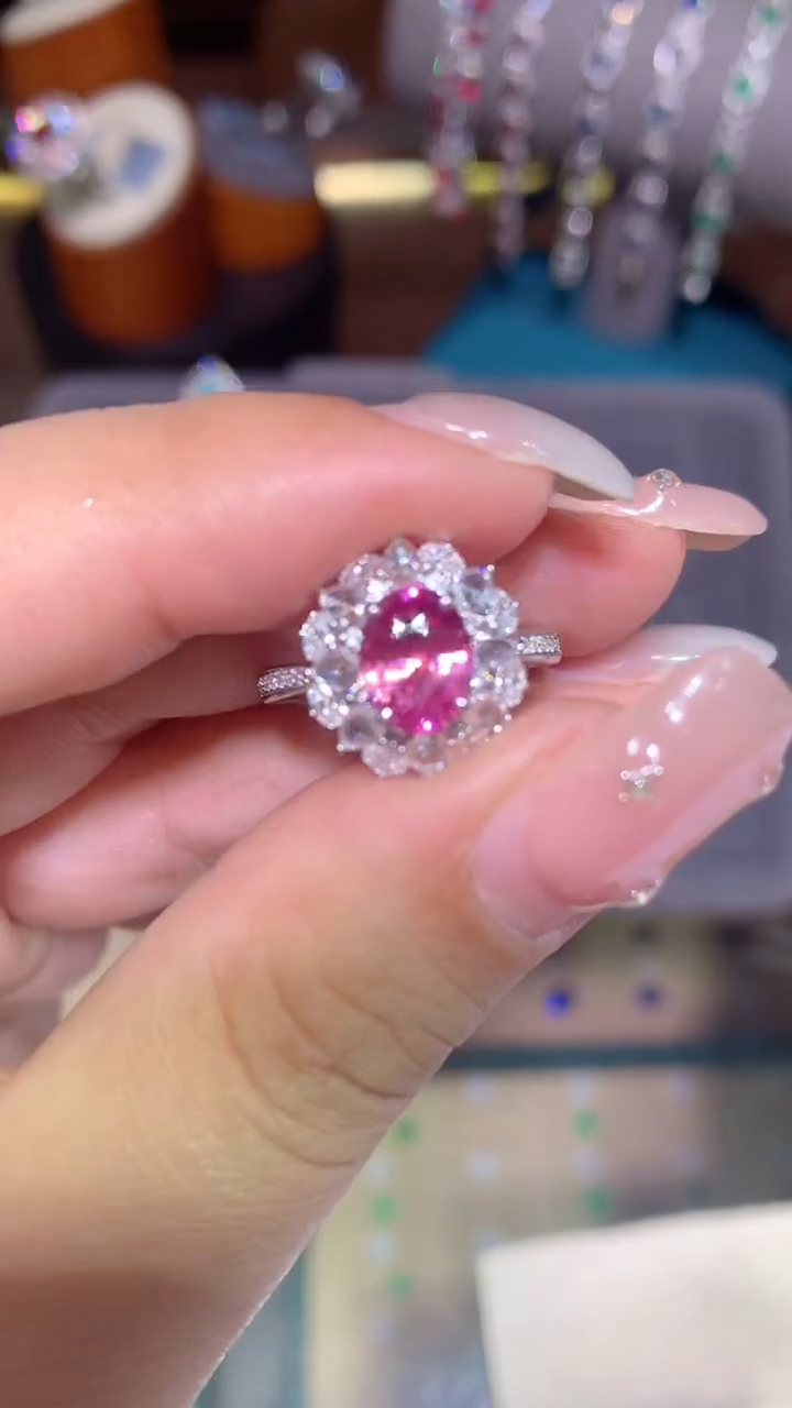 戒指彩色蓝宝石18K金镶嵌2.03ct