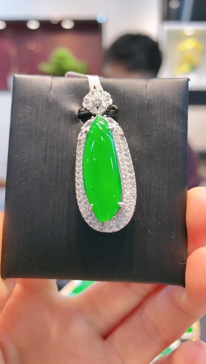 【闪购商品】翡翠颈饰未镶嵌A30天然A货翡翠吊坠（不含链）