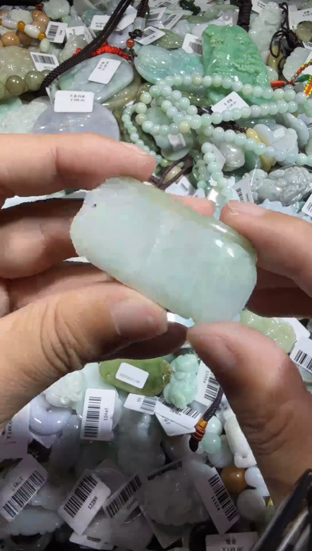 【闪购商品】翡翠颈饰未镶嵌00016888