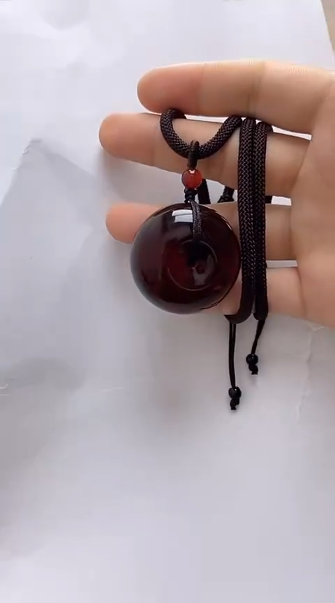 【闪购商品】琥珀裸石未镶嵌琥珀吊坠