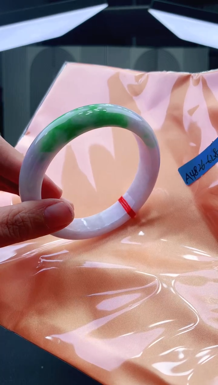 未镶嵌手镯翡翠o****y62