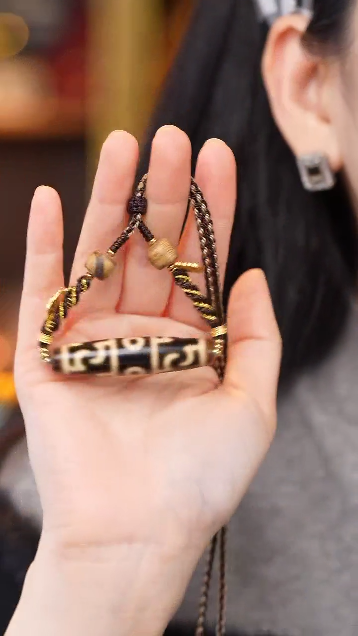 【闪购商品】玛瑙/玉髓颈饰银S925镶嵌Z27921莲师三锁骨链