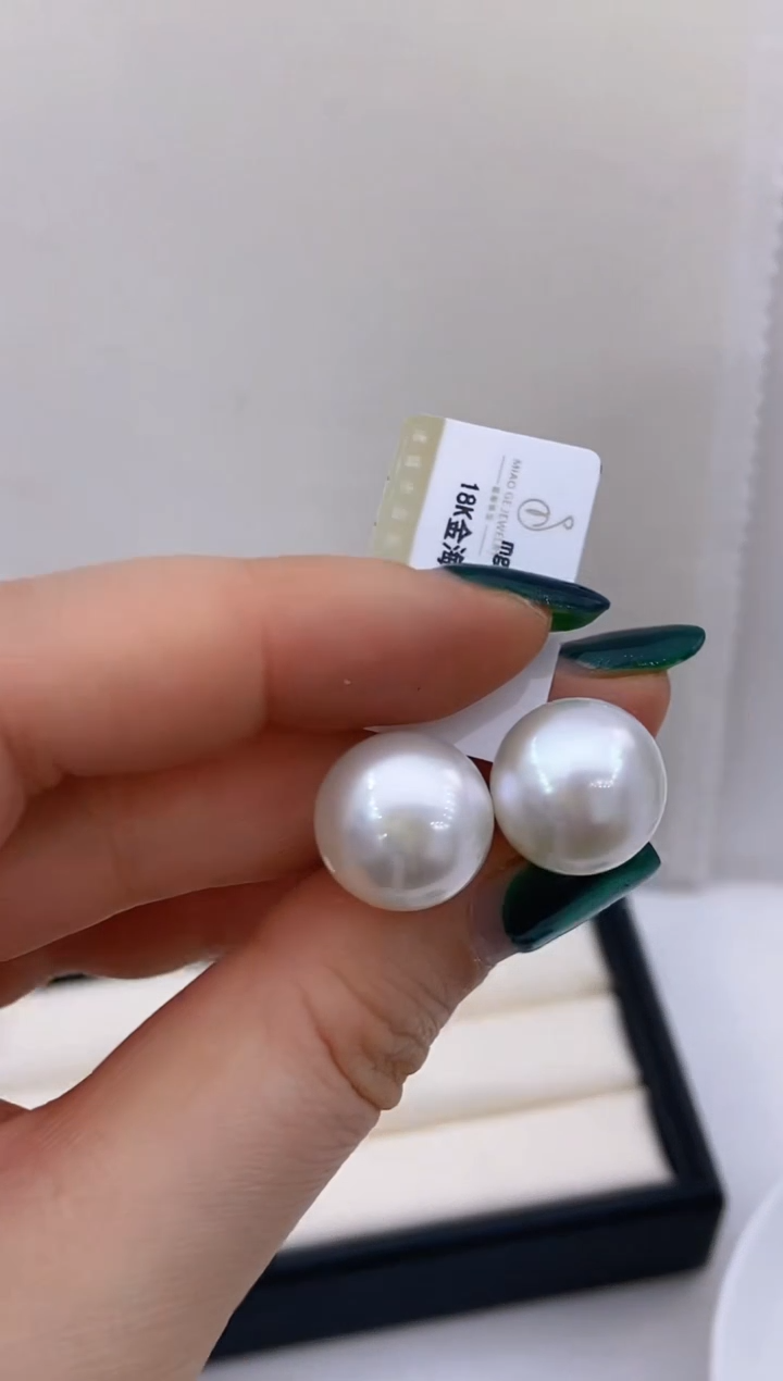 【闪购商品】海水珍珠耳饰18K金镶嵌192