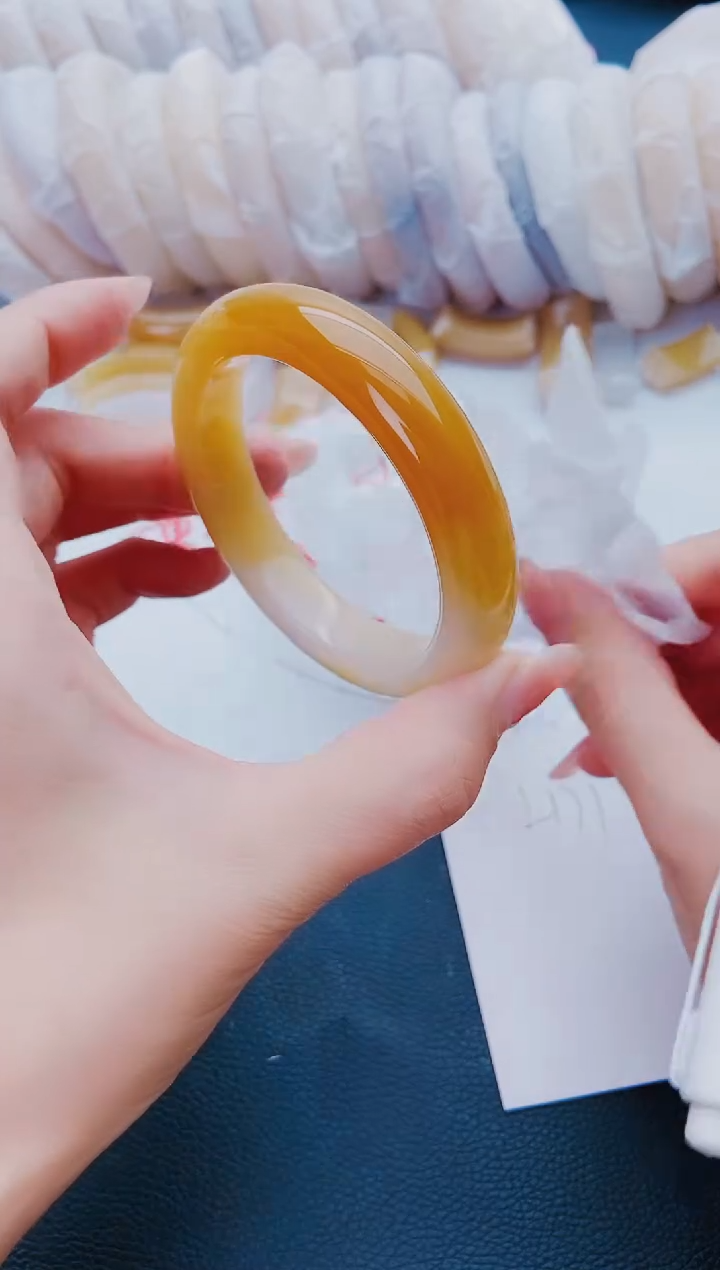 石英质玉手镯未镶嵌L171-57-58