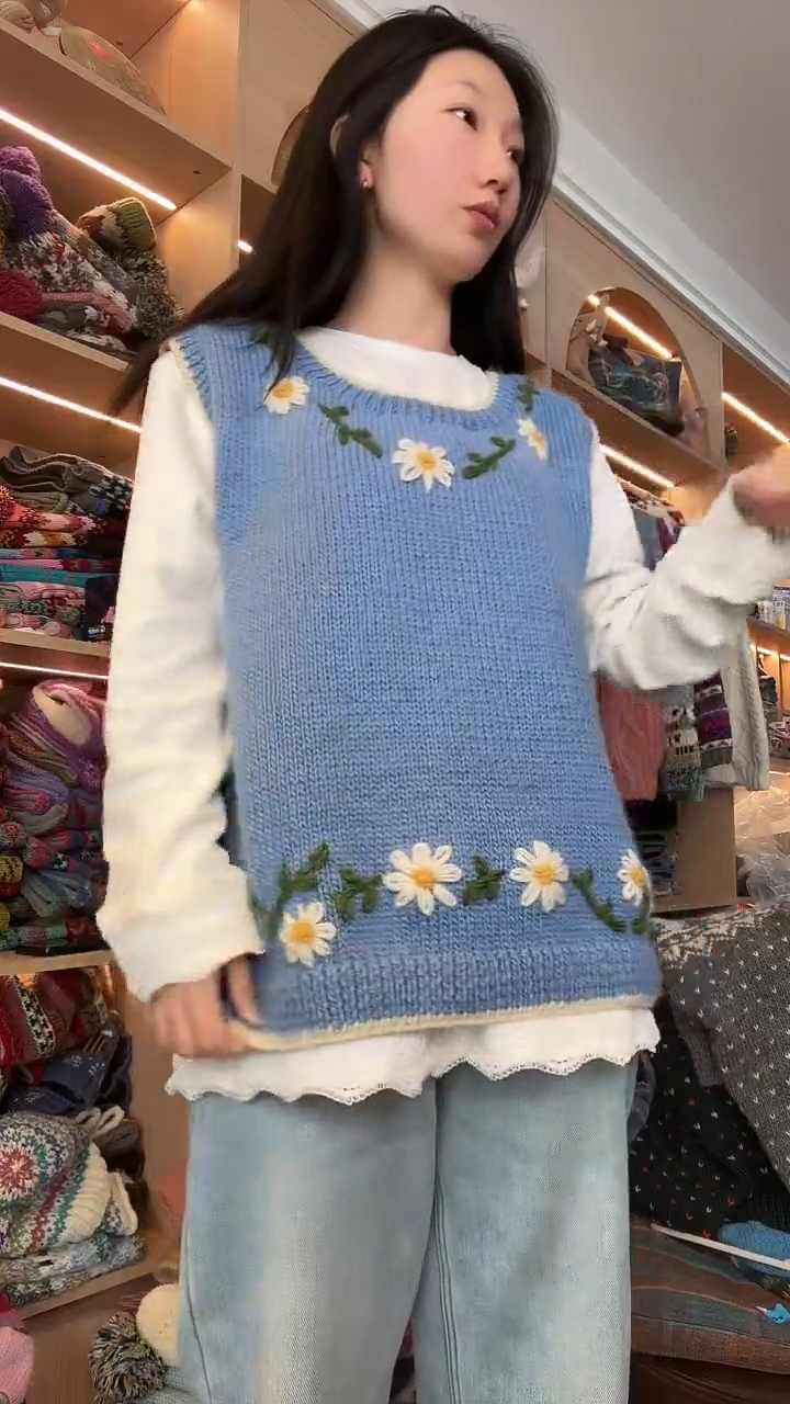 羊毛蓝色小花马甲