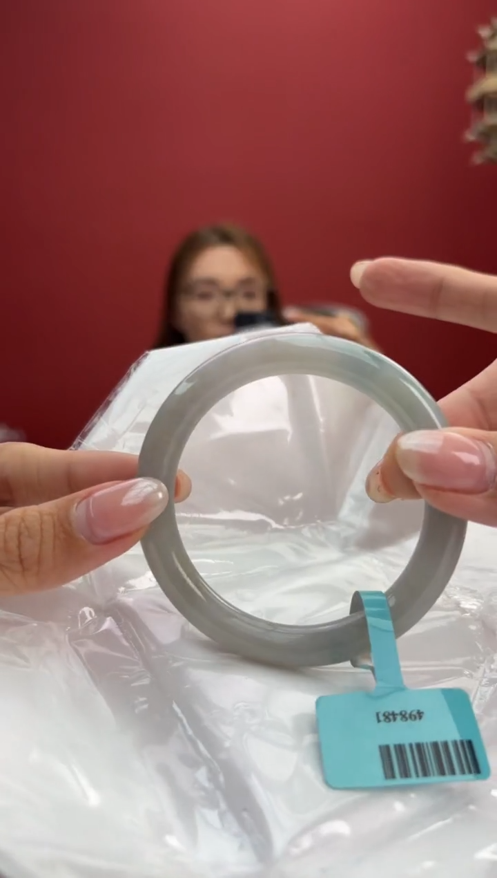 【闪购商品】翡翠手镯未镶嵌8手镯