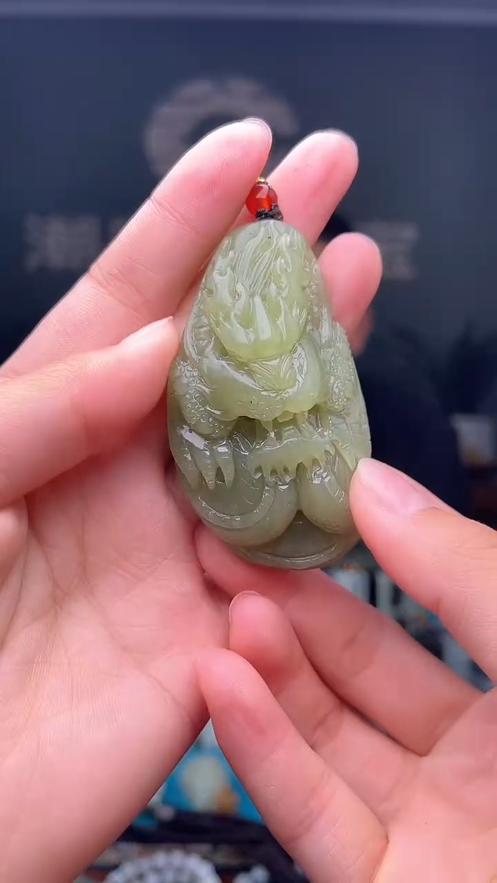 未镶嵌和田玉挂件1