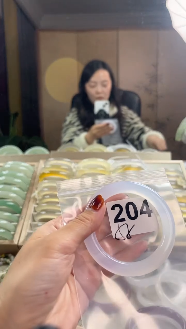 手镯玛瑙/玉髓未镶嵌204
