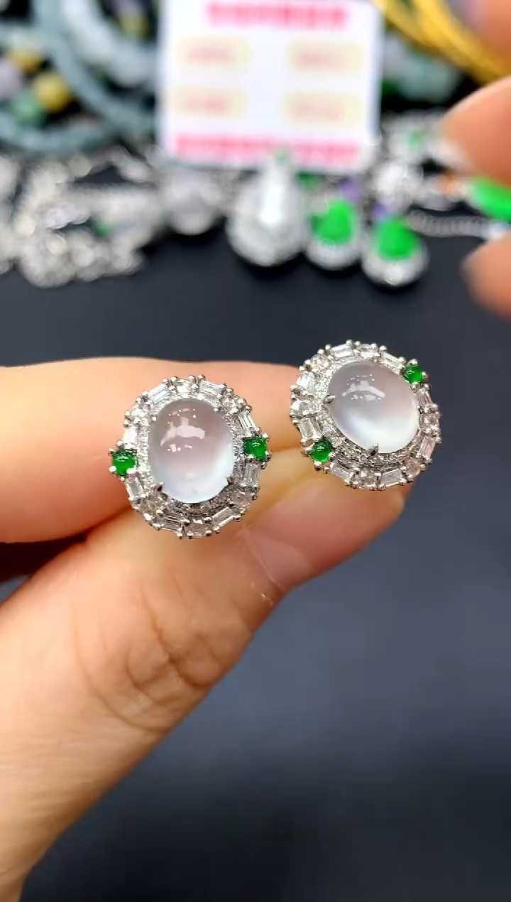 18K金镶嵌翡翠耳饰404-中国好珍宝