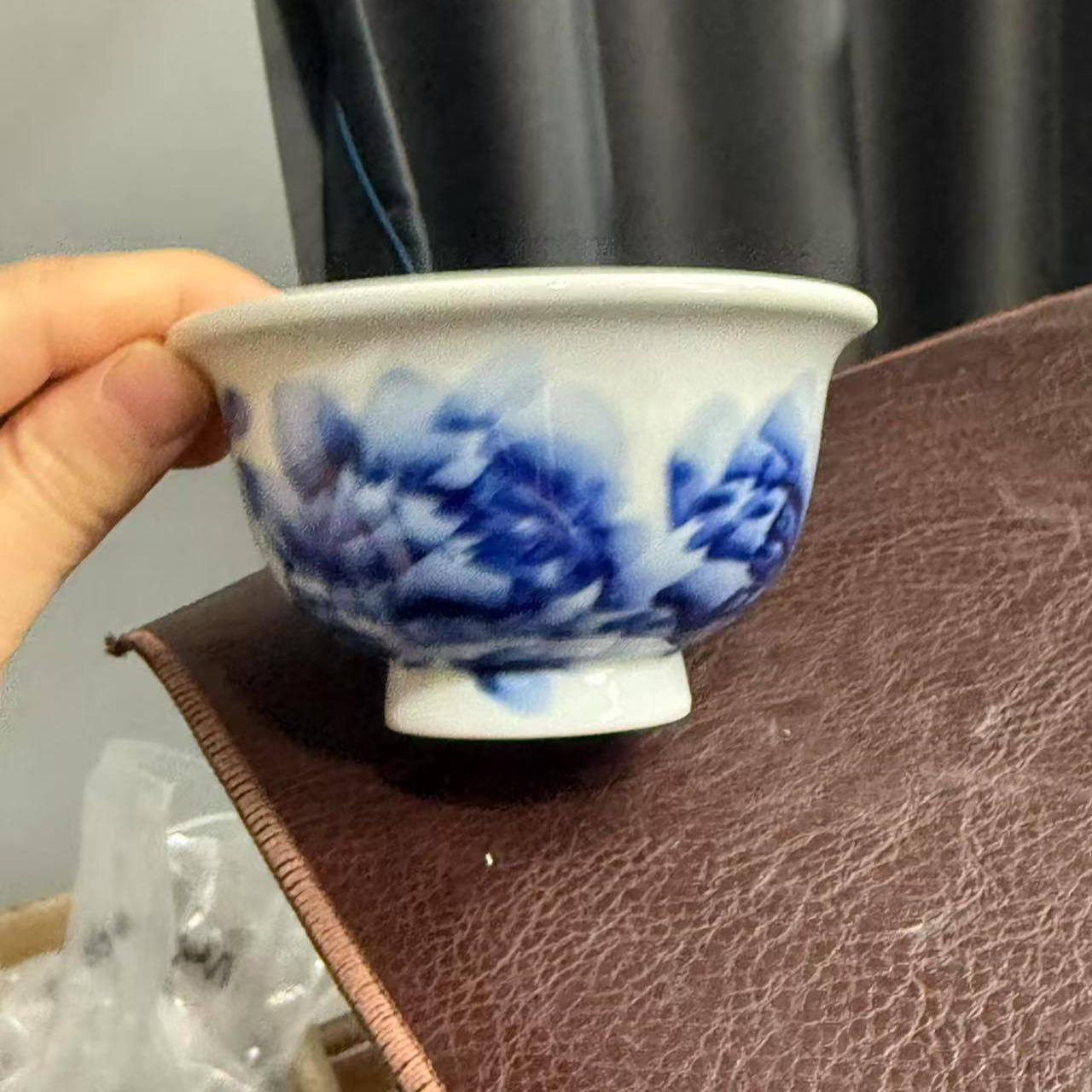 柴窑微瑕福利大压手杯牡丹花