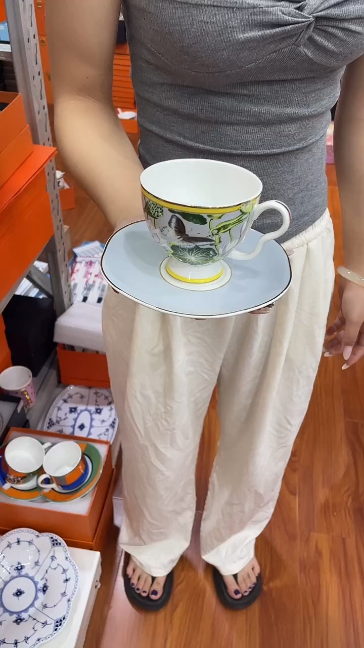鸿辉家品牌瓷器，京东包邮！