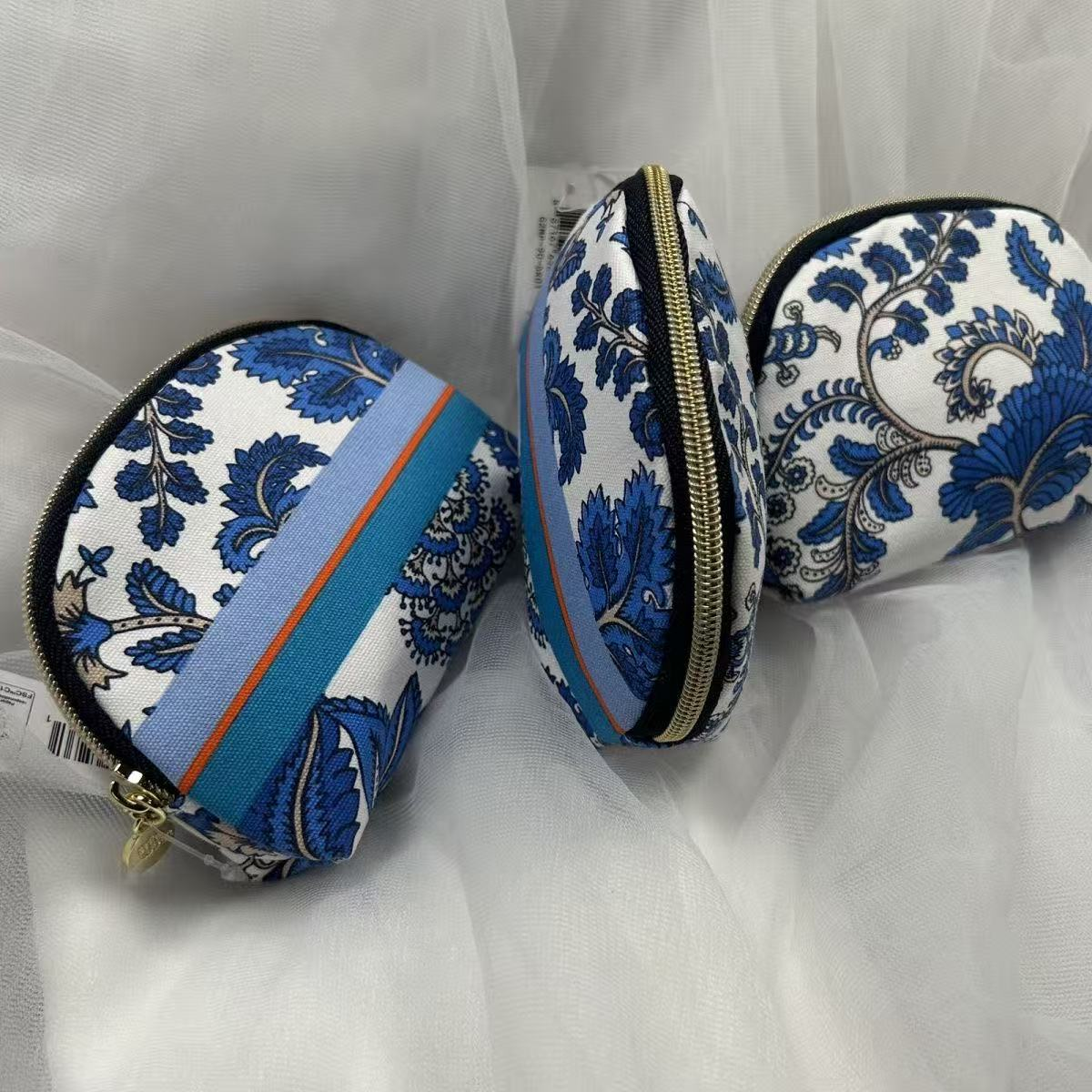 雅诗兰黛礼品化妆包迷你小巧精致可爱口红气垫耳机收纳【A1803】