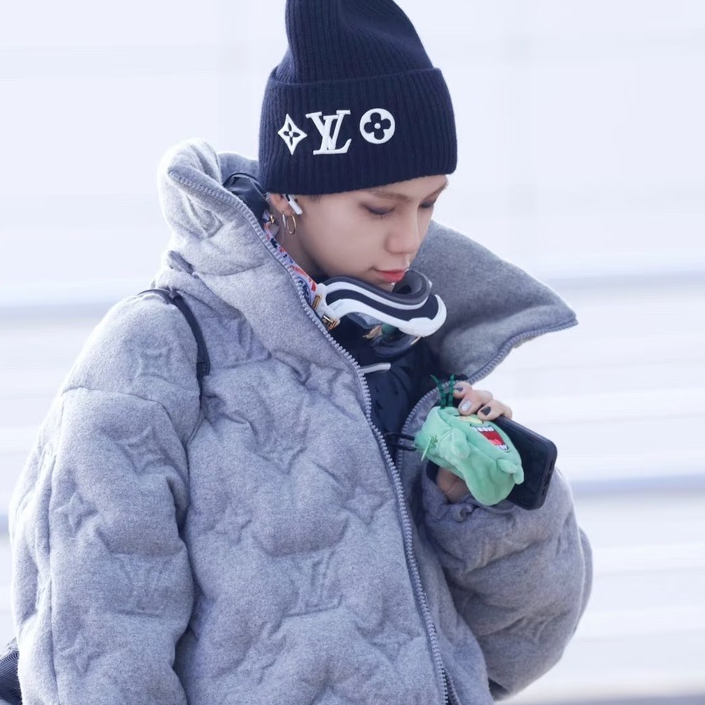 未使用 LouisVuitton/路易威登 花花花卉刺绣 绒线帽 黑色