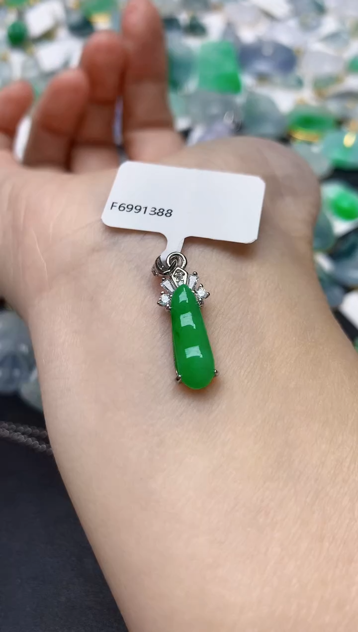 颈饰未镶嵌翡翠天然缅甸A货翡翠