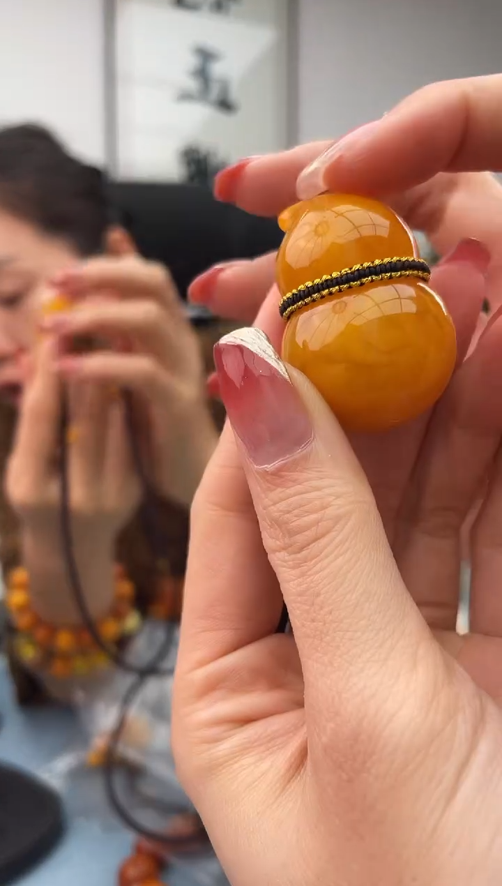 【闪购商品】蜜蜡珠宝奇石未镶嵌假一赔十，多样性发一件016