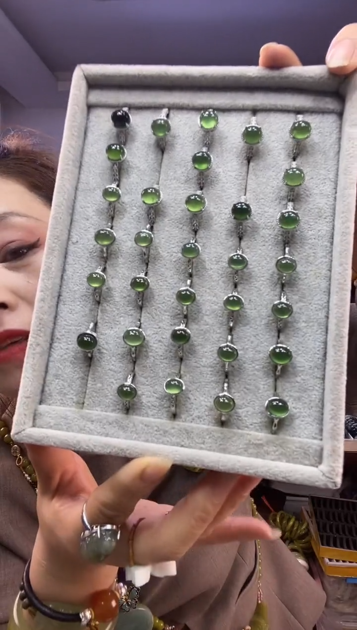 未镶嵌蛇纹石玉戒指多样性随机发一