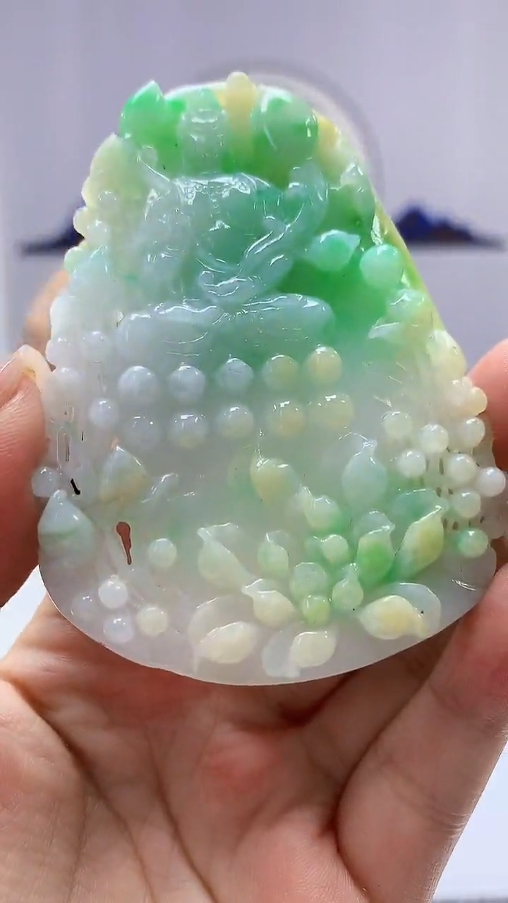 【闪购商品】定制翡翠未镶嵌4829ms-毛货挂件261