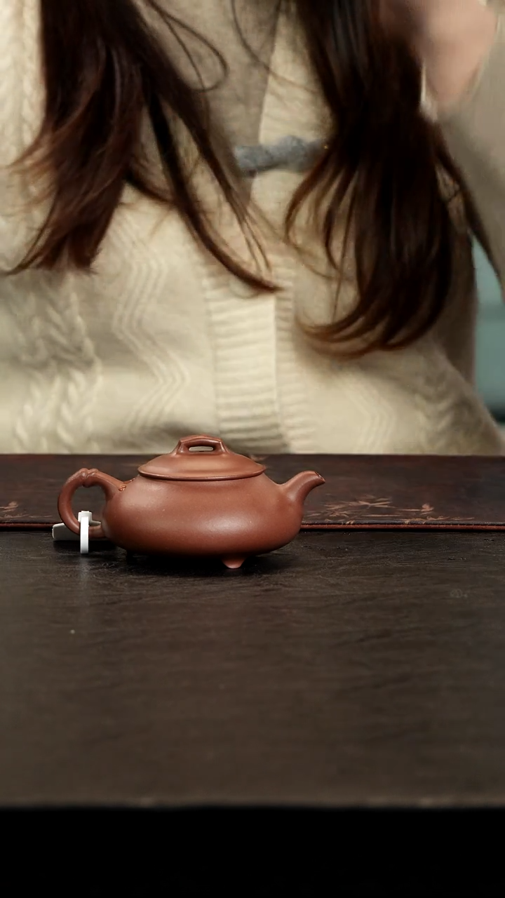 茶壶紫砂底槽青简瓢150cc